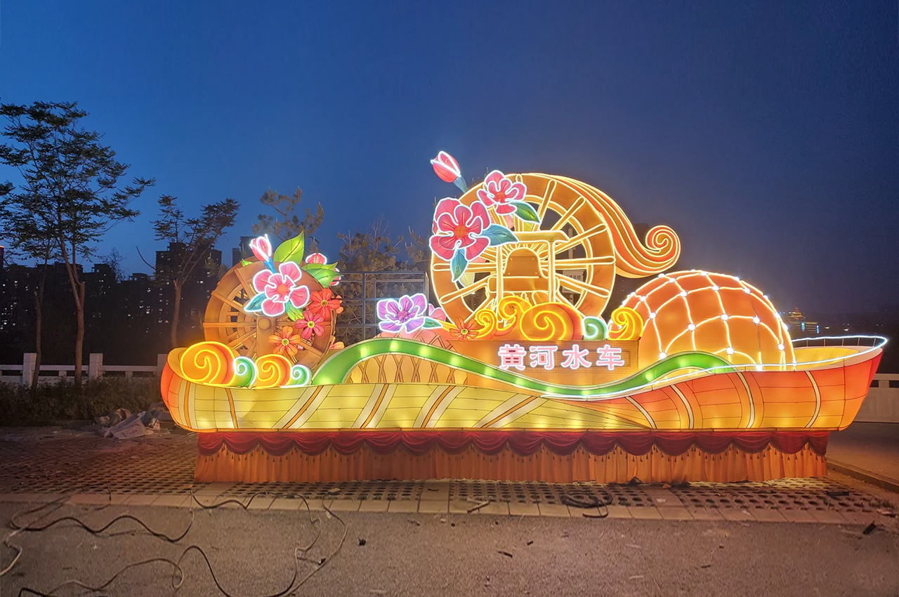 彩船展示
